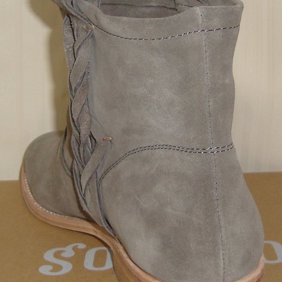 SOLUDOS  Gray Braided Suede Ankle Boots Suede - Picture 7 of 7